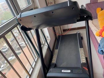 久立佳跑步机，几乎全新